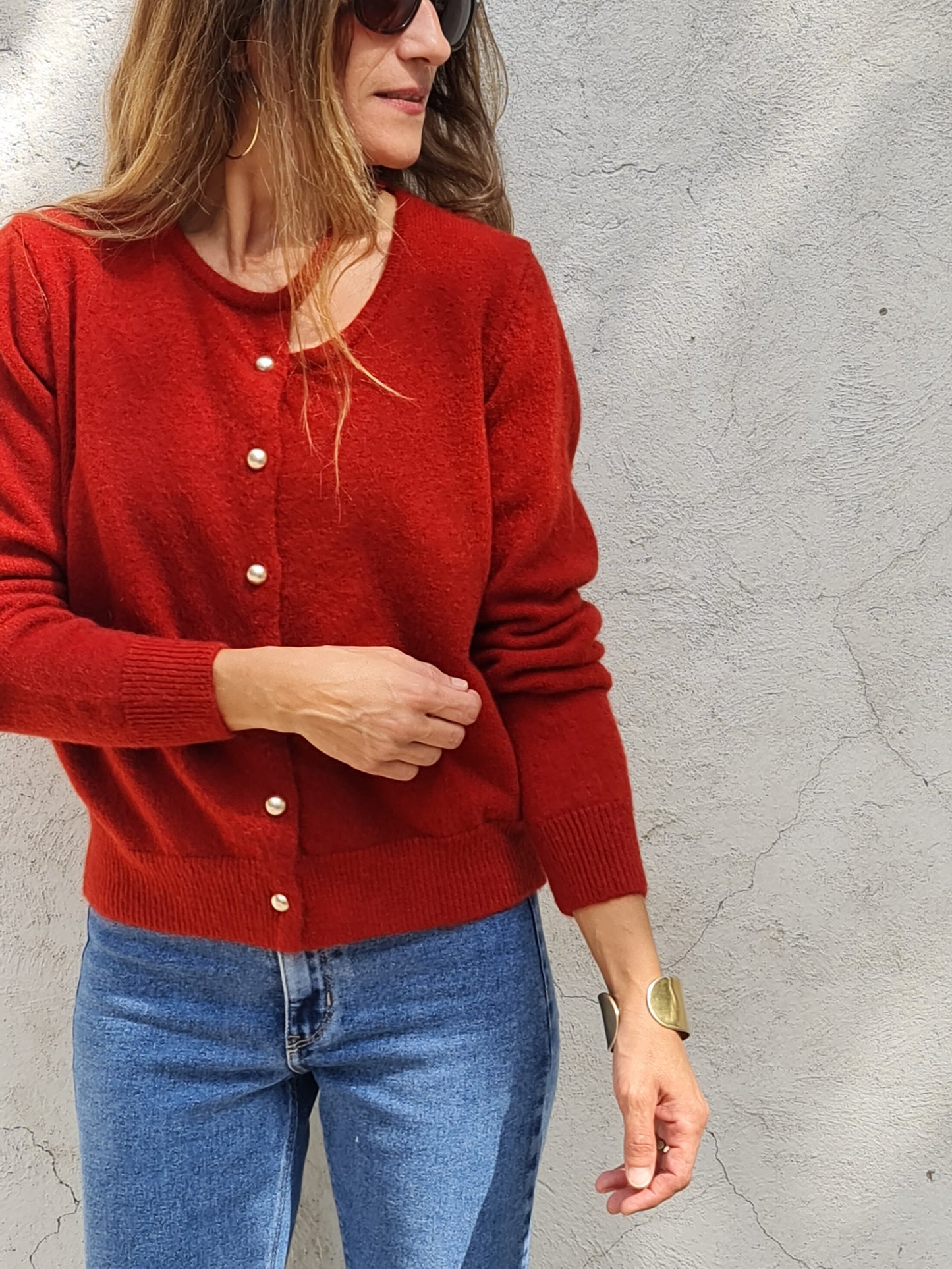 CHALECO DESIGUAL ROJO LADRILLO.
