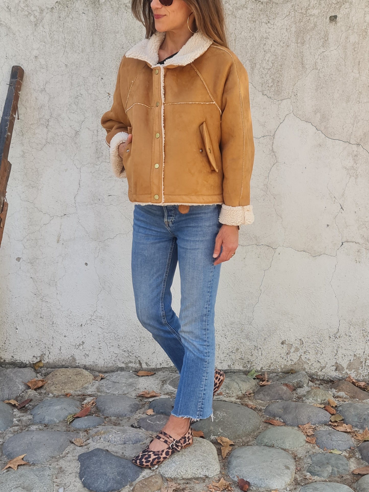 CHAQUETA NENA GAMUZA CAMEL.