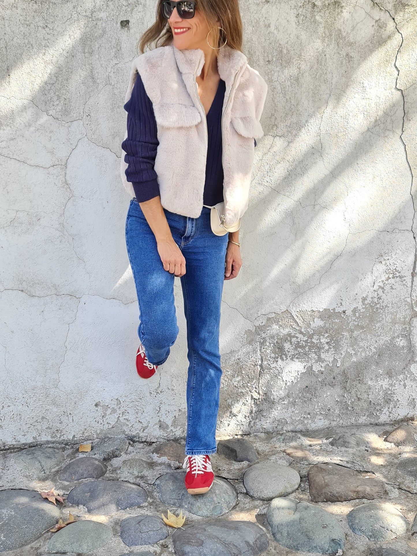 CHAQUETA PIEL SIN MANGAS CRUDO.