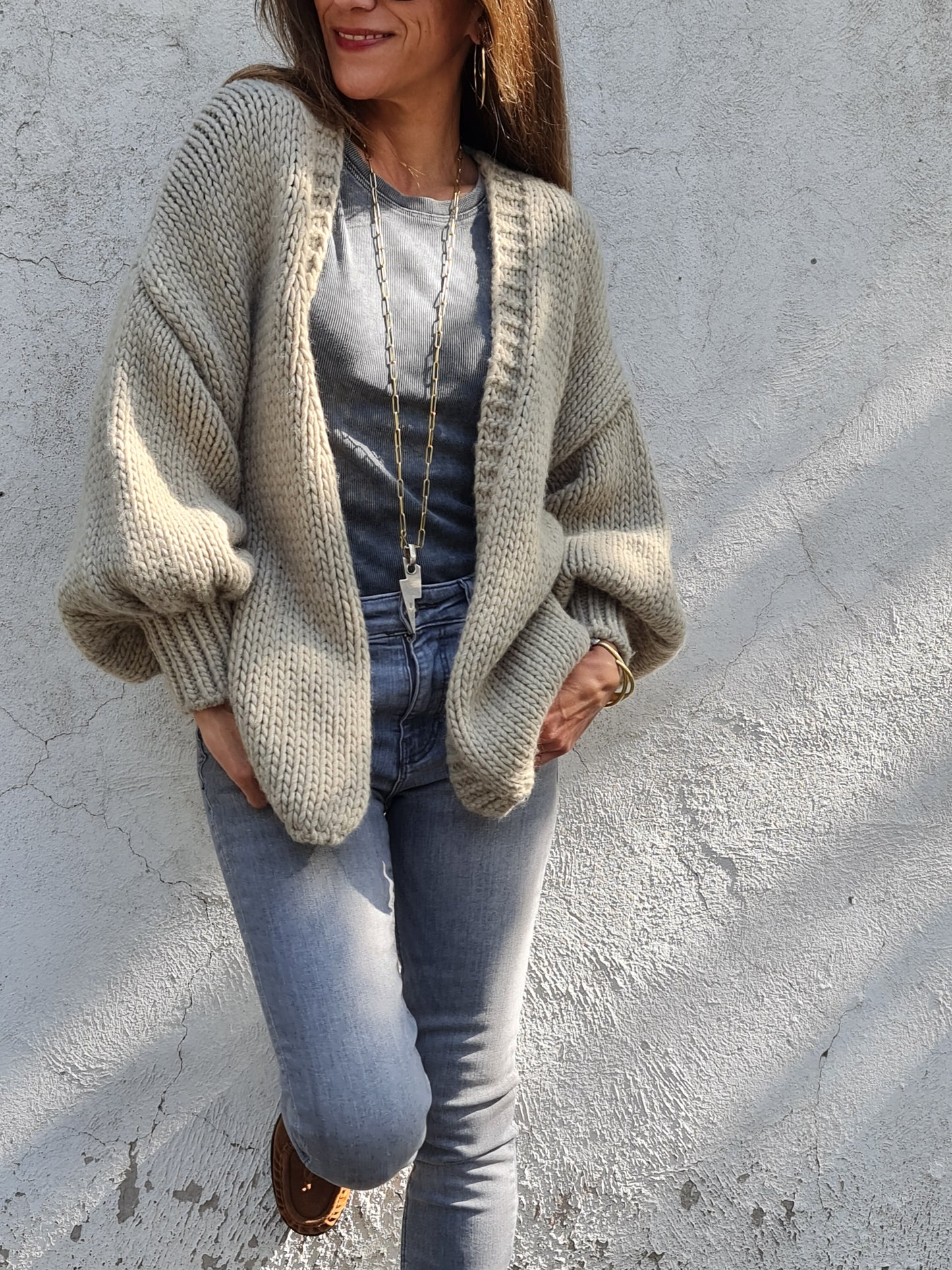 CHALECO ALICIA TAUPE.
