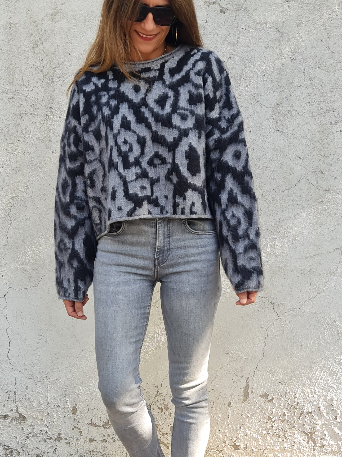 SWEATER BEGOÑA GRIS/NEGRO.