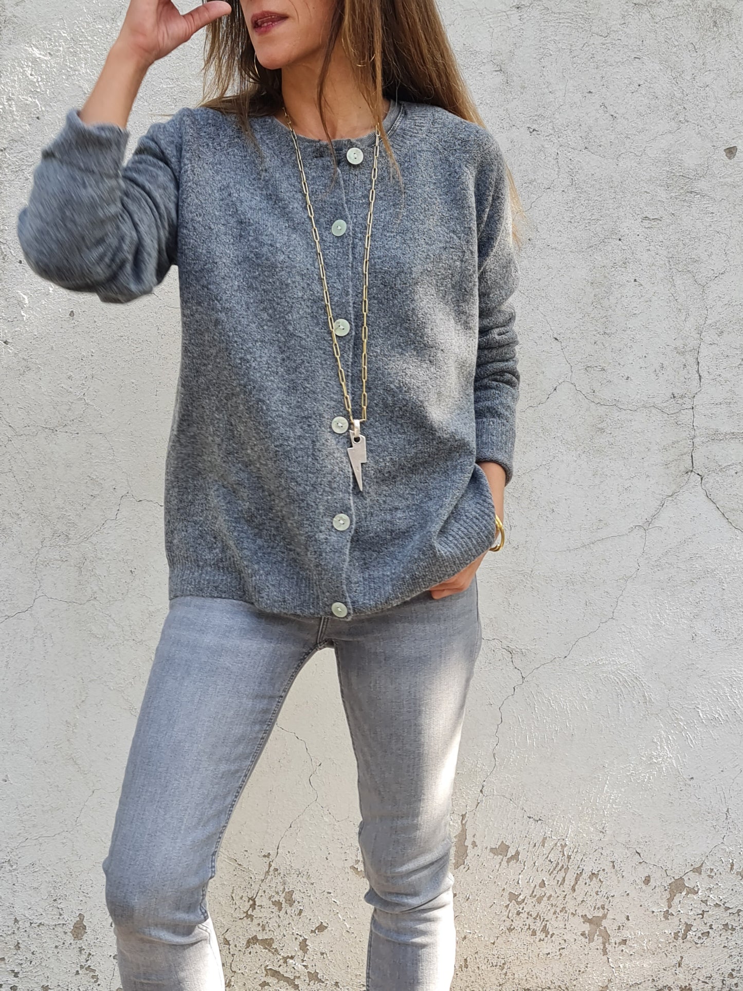 CHALECO JACINTA GRIS.
