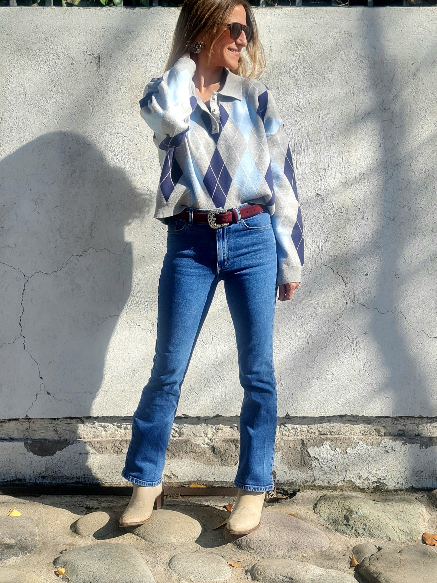 SWEATER ROMBO GRIS. - Quemepongo
