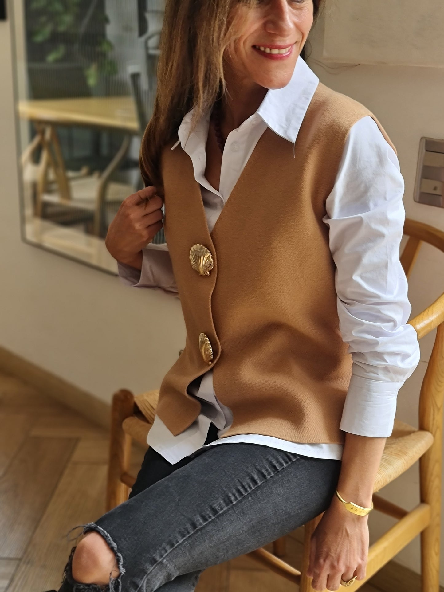 CHALECO IGNACIA CAMEL.