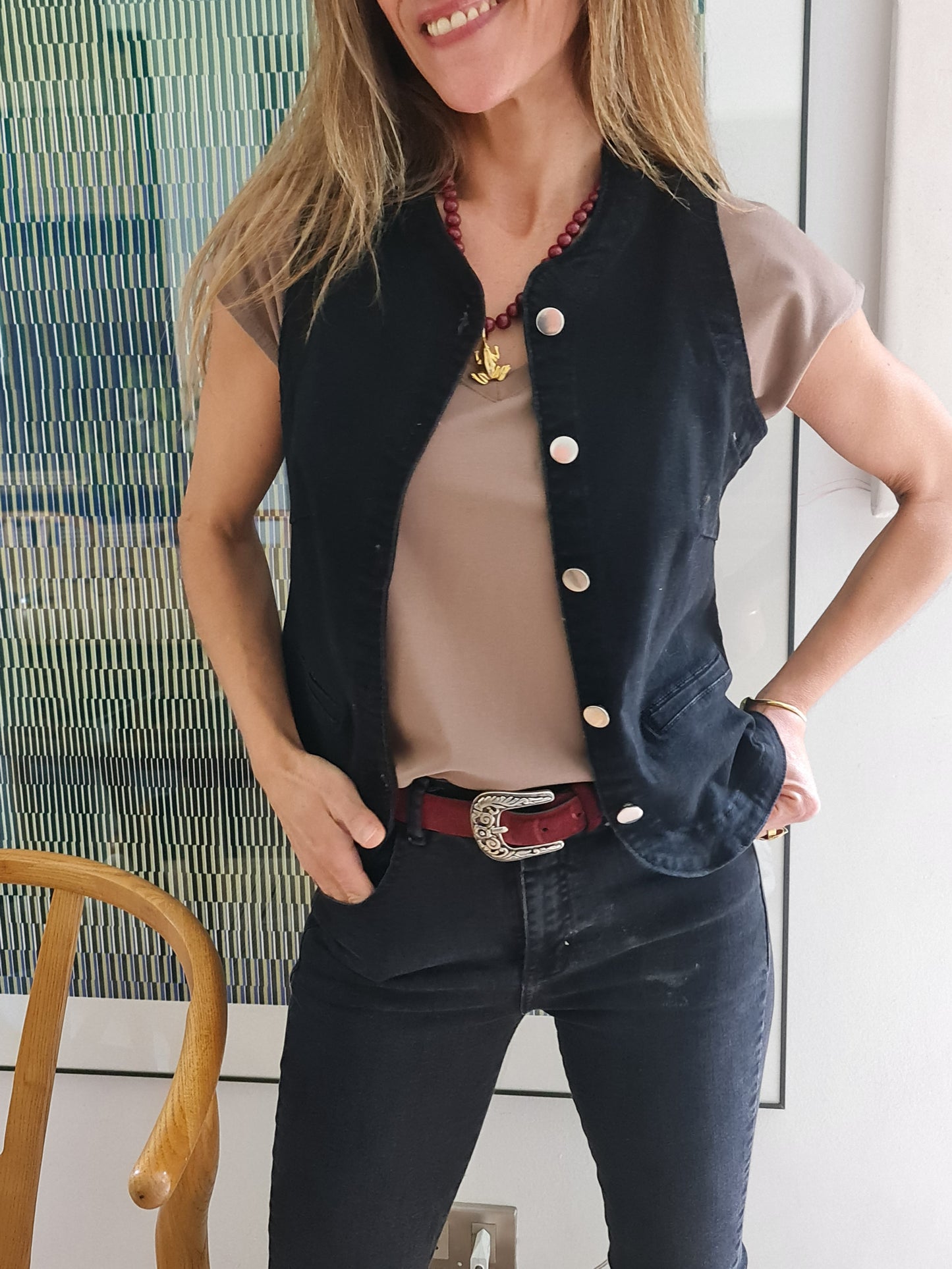 GILLET JEANS NEGRA.
