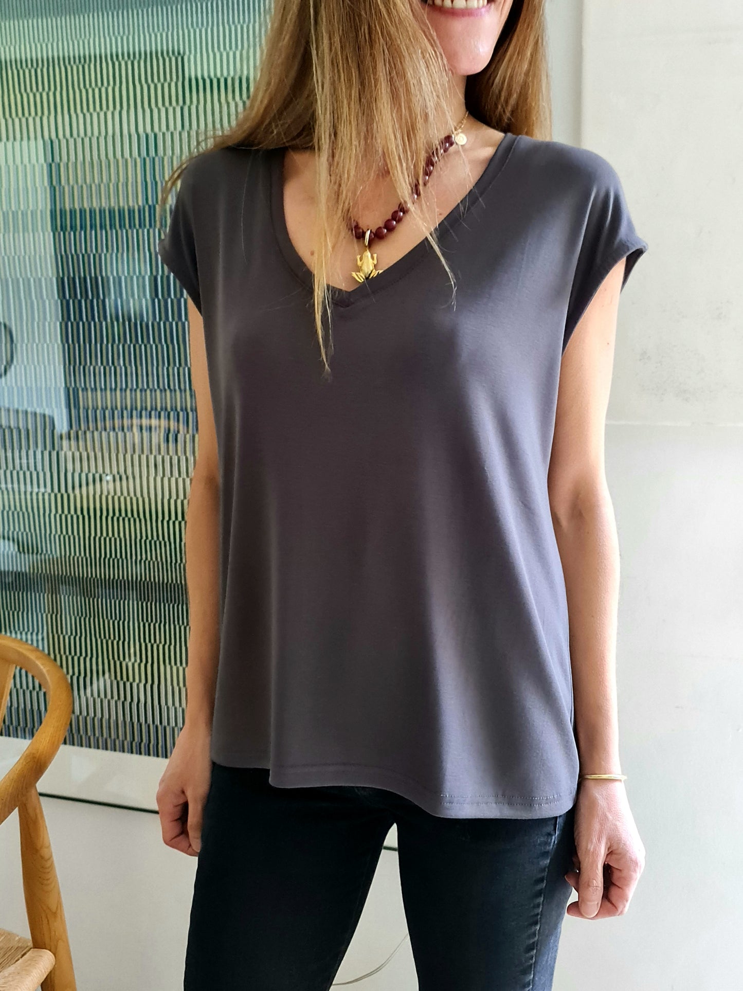 POLERA LOLA GRIS -10% DCTO