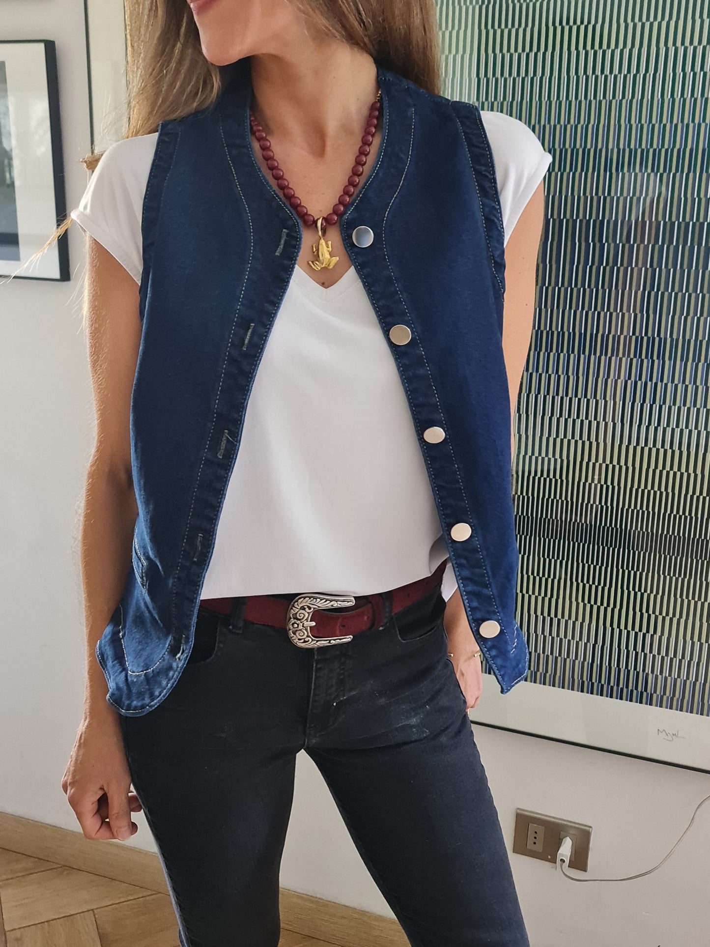 GILLET JEANS AZUL 10% DE DCTO.