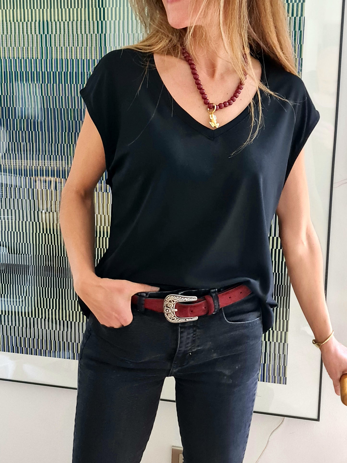 POLERA LOLA NEGRA -10% DCTO.