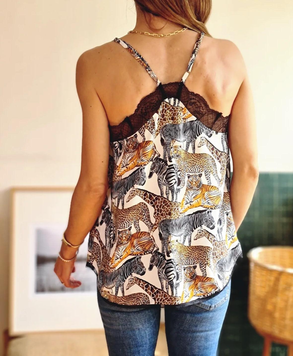 BLUSA ANIMAL BLANCA -70% DE DCTO. - Quemepongo