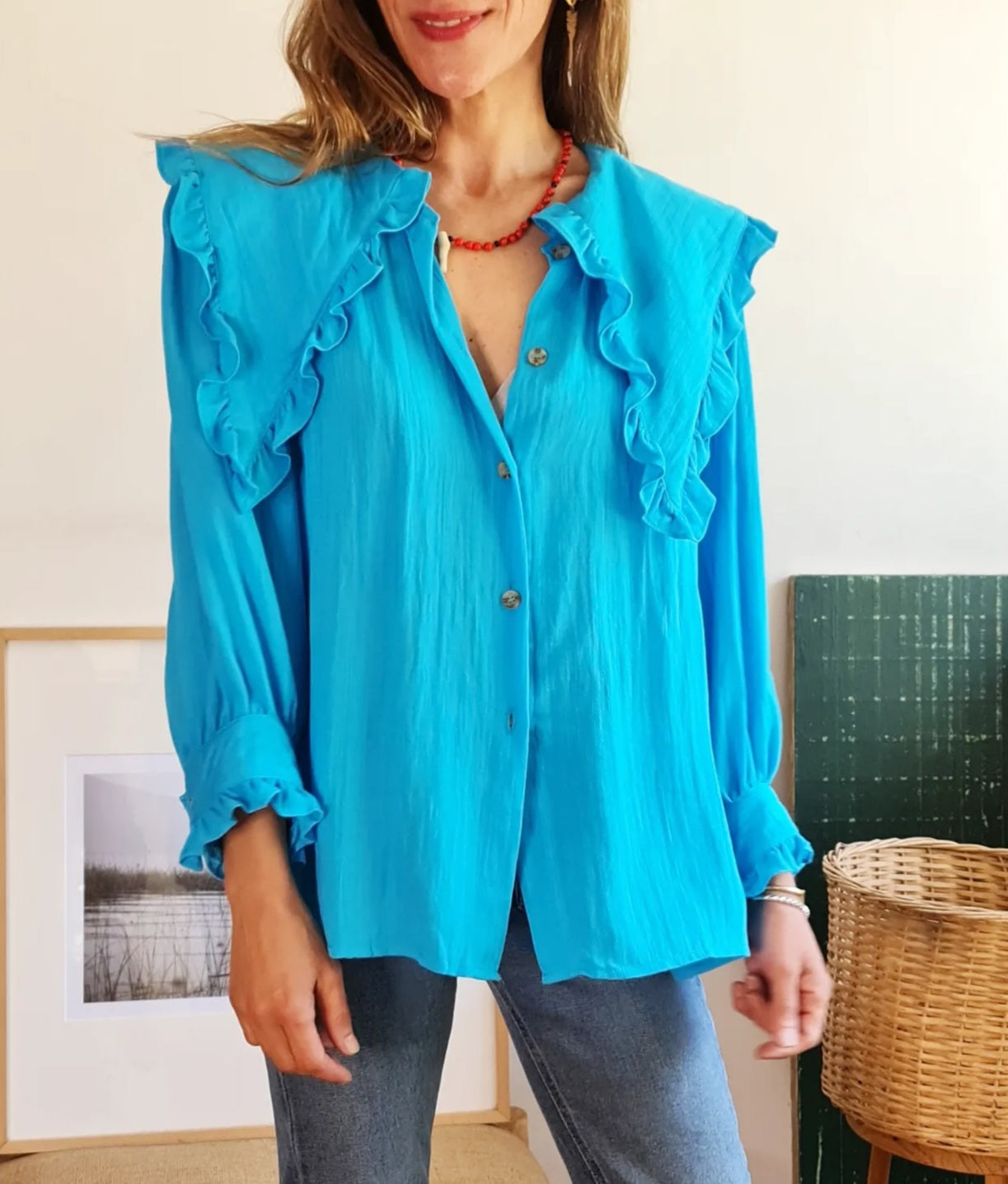 Blusa Sofia Celeste Intenso. - Quemepongotienda