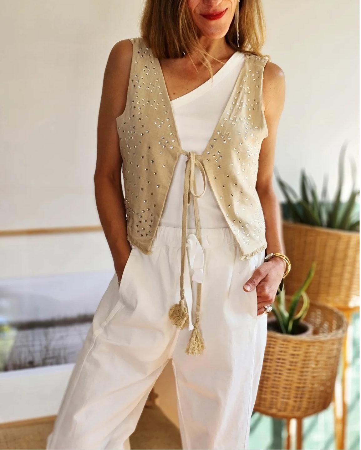 GILLET LINO BRILLO BEIGE -30% DE DCTO. - Quemepongo