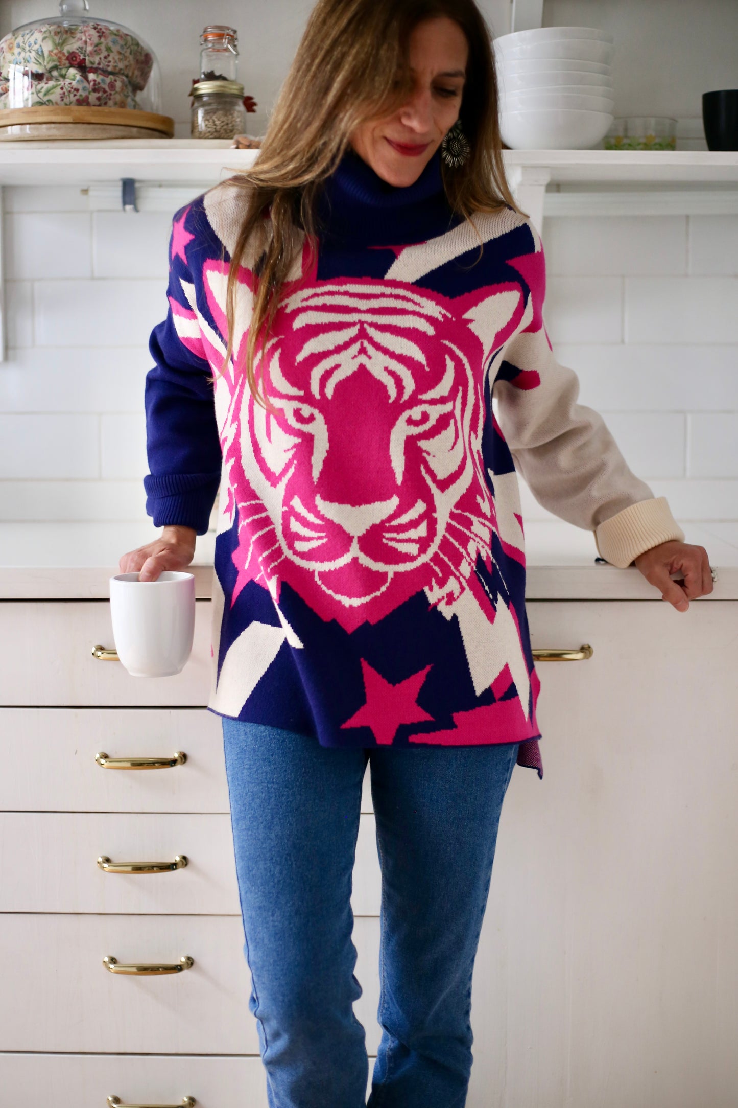SWEATER TIGRE AZUL/FUCSIA. - Quemepongo