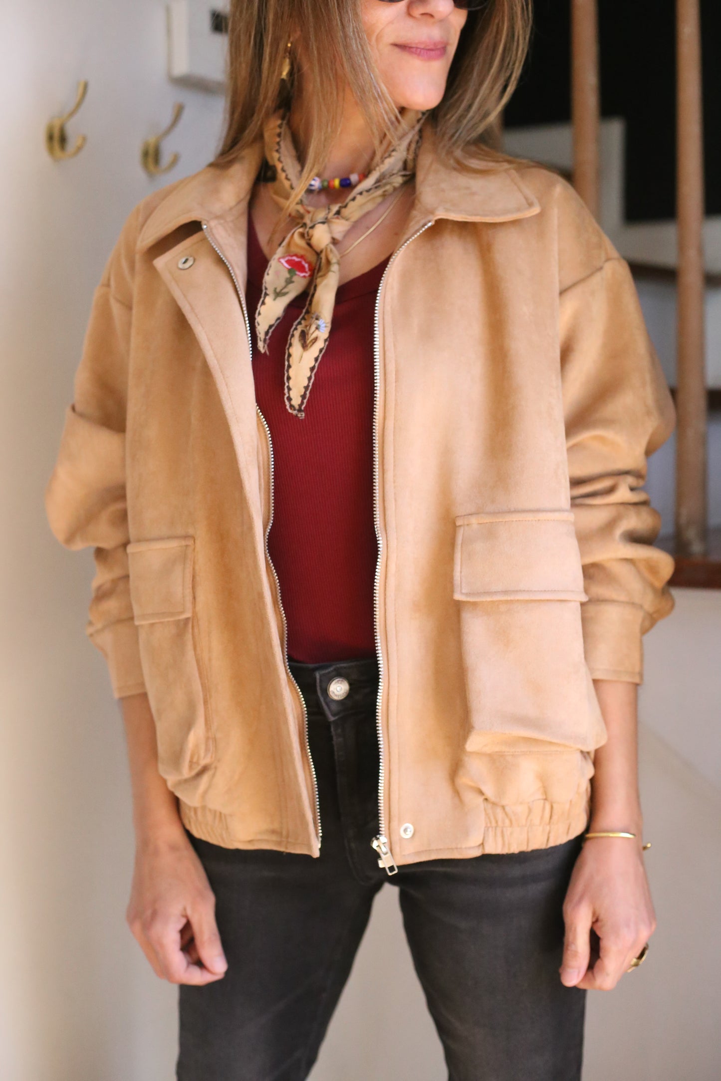 CHAQUETA GAMUZA CAMEL SUAVE -20% DDCTO.