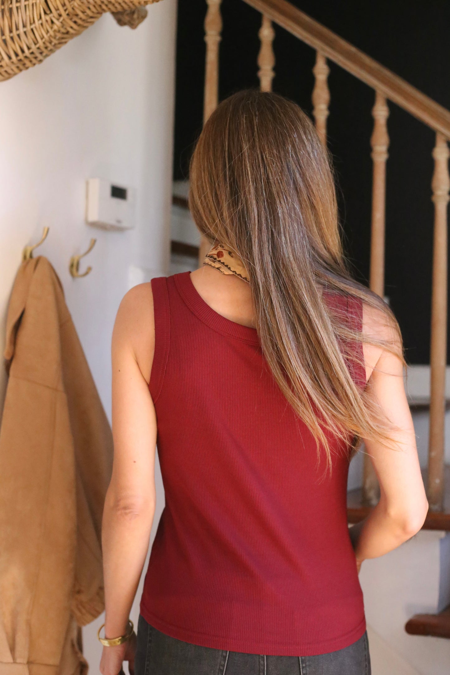 POLERA MUSCULOSA BURDEO.