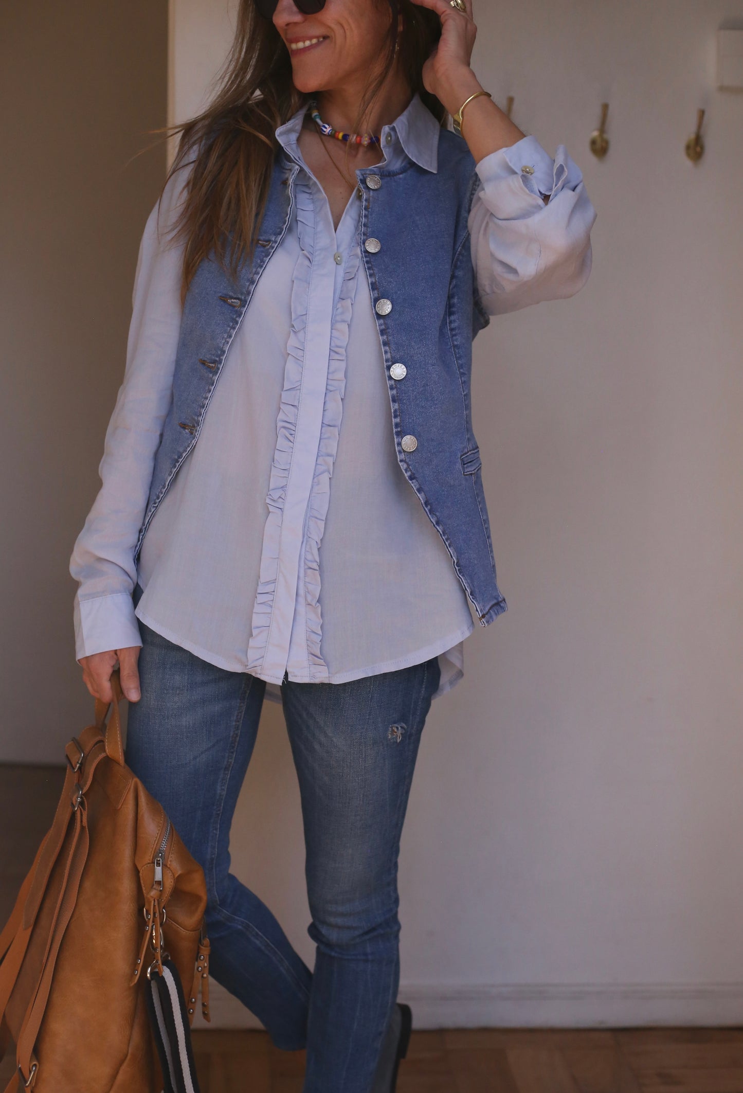 BLUSA ISABELINA CELESTE.
