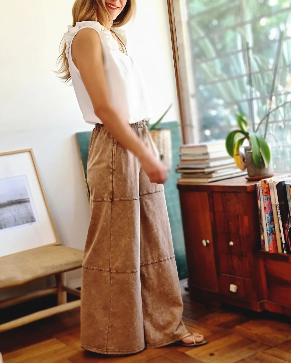 PANTALON ALGODON BEIGE DESGASTADO -10% DE DCTO.