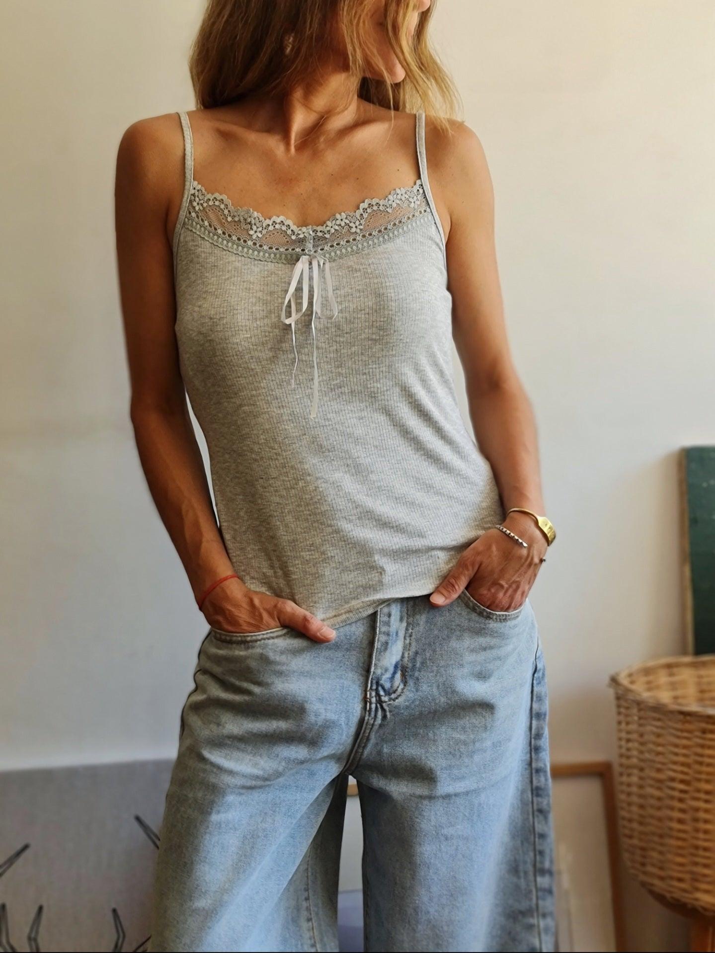 POLERA LILY GRIS -20% Dcto. - Quemepongo