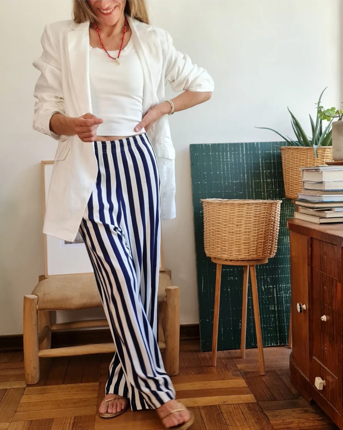 PANTALON LUPE AZUL/BLANCO -35% DE DCTO.