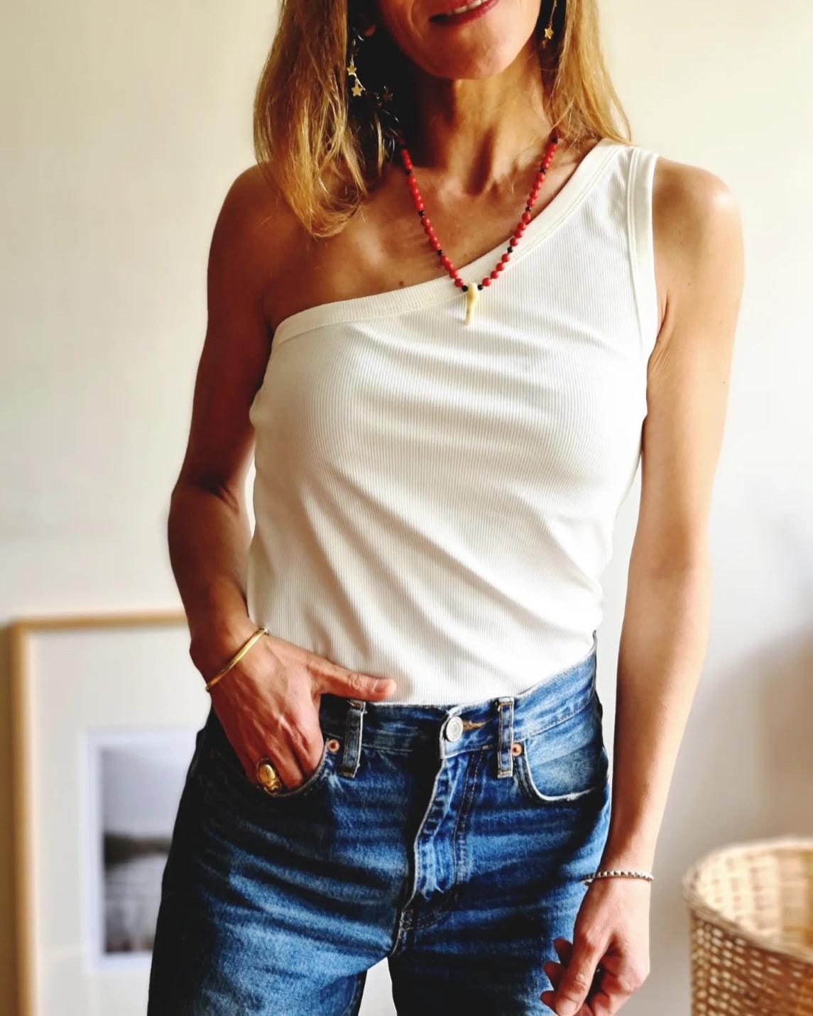 POLERA JESÚS BLANCA -20% DE DCTO. - Quemepongo