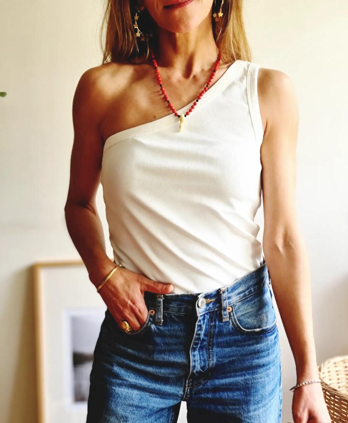POLERA JESÚS BLANCA -20% DE DCTO. - Quemepongo