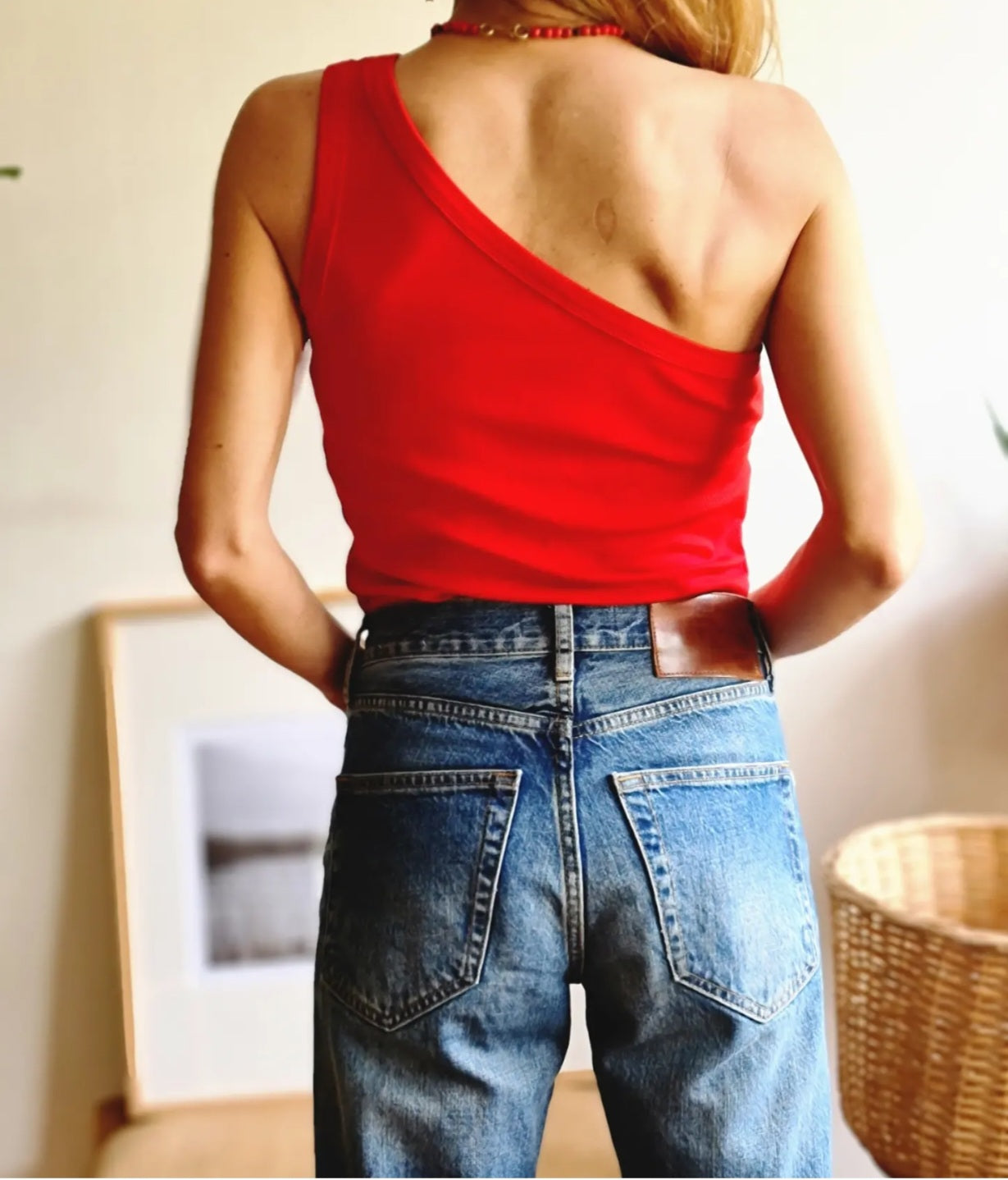 Polera Jesús Roja. - Quemepongotienda
