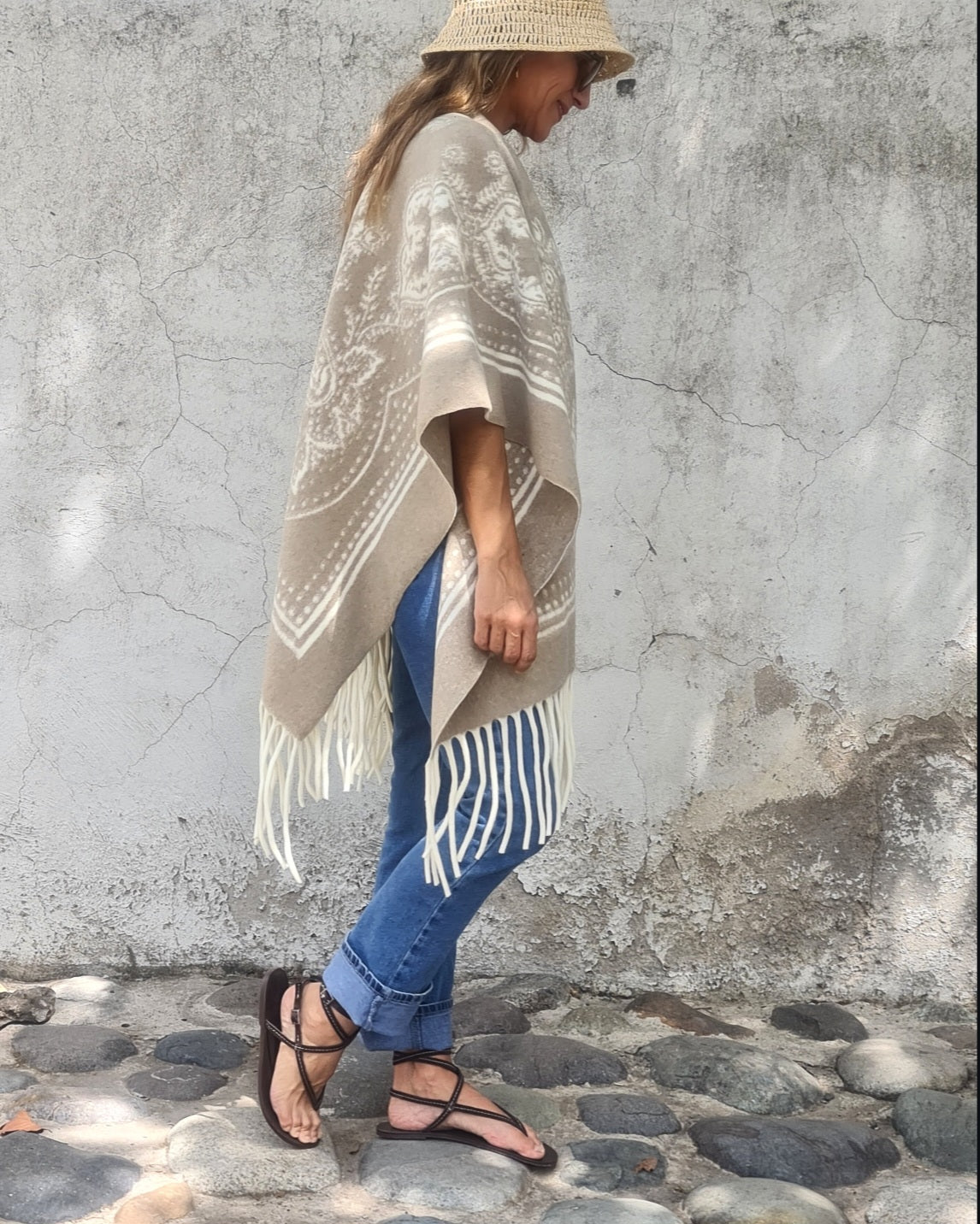 PONCHO LUCIANA TOSTADO-20% DCTO