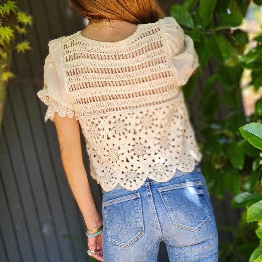 Blusa Luisiña Beige 30% de Dto - Queme Pongo Tienda