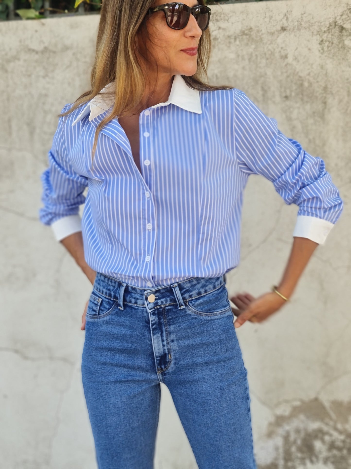 BLUSA REINA CELESTE.