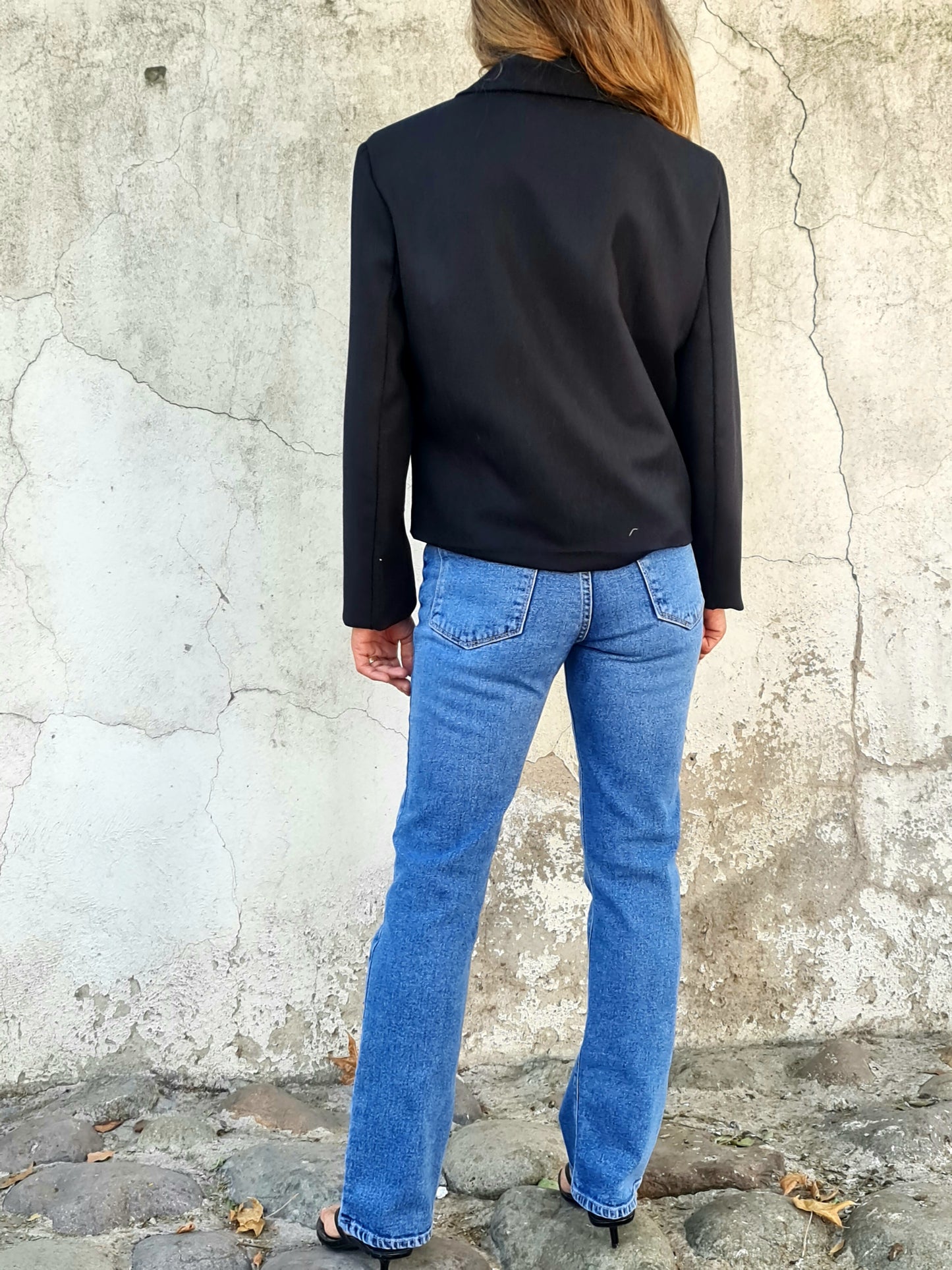 CHAQUETA ESPIGA NEGRA.