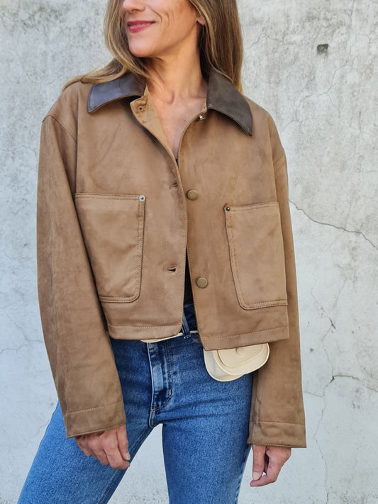 CHAQUETA GAMUZA CAFE.
