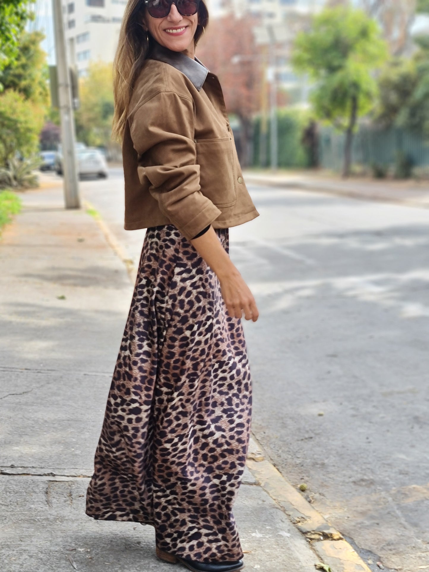 POLLERA SATIN PRINT.