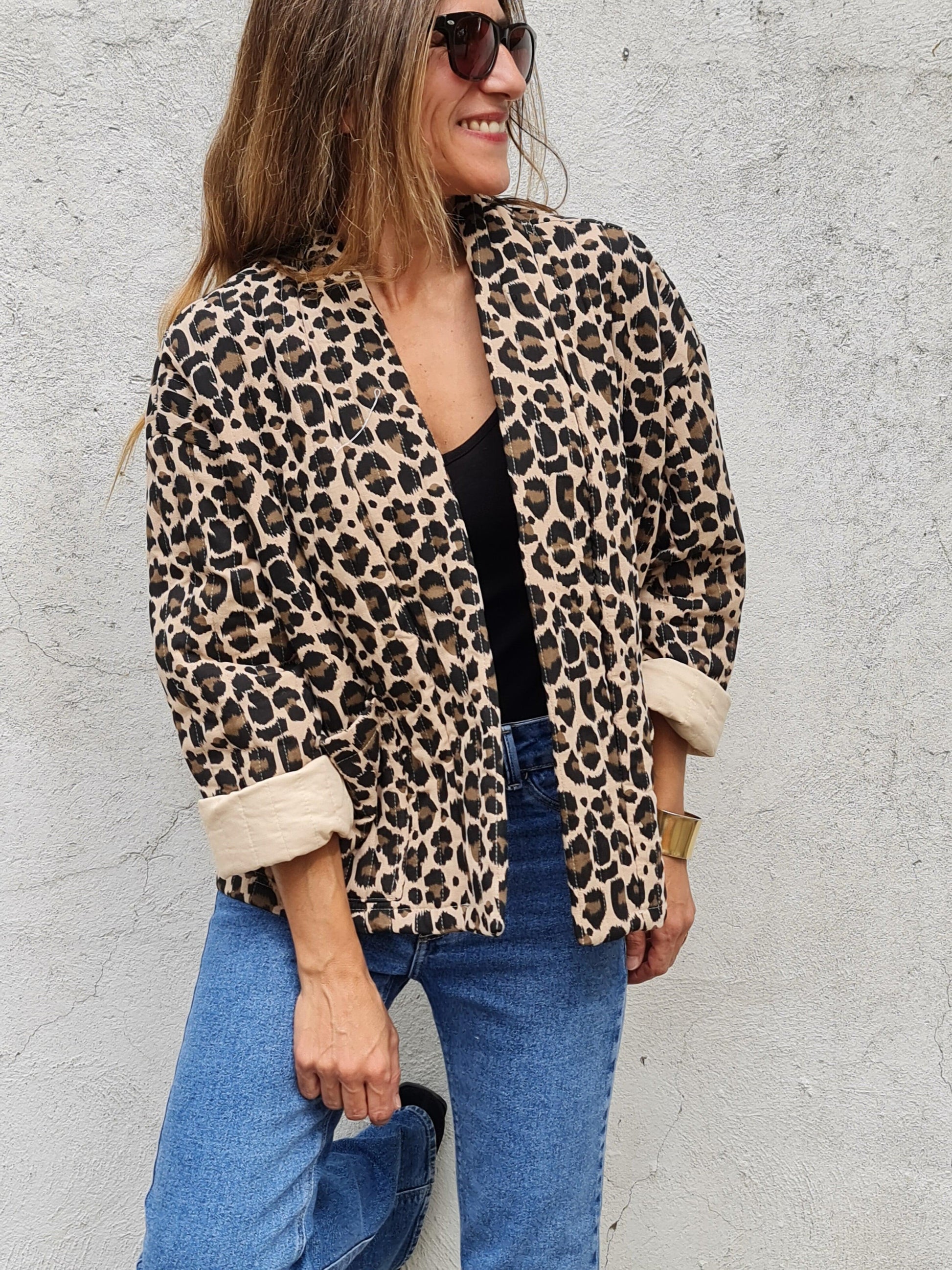 CHAQUETA PRINT CAMEL. - Quemepongo