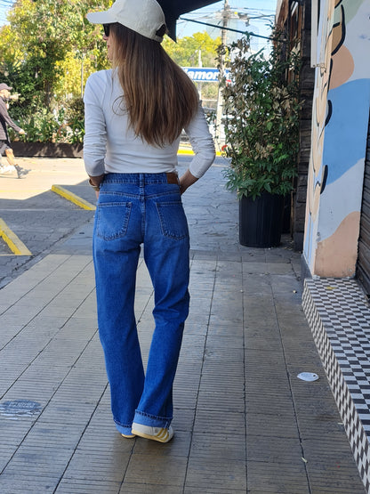 JEANS DIANA AZUL MEDIO.