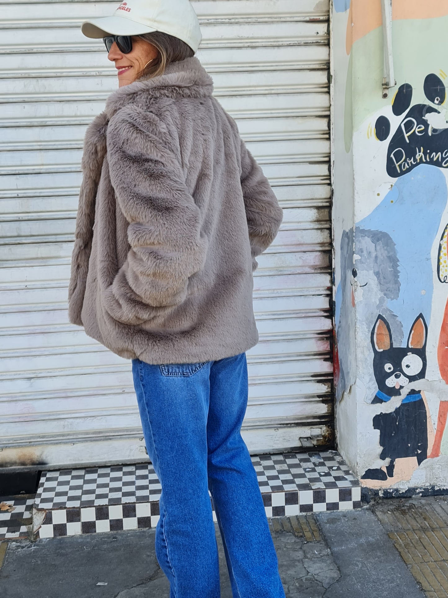 CHAQUETA PIEL GRIS.
