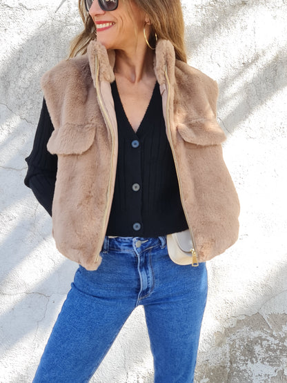 CHAQUETA PIEL SIN MANGAS CAMEL.