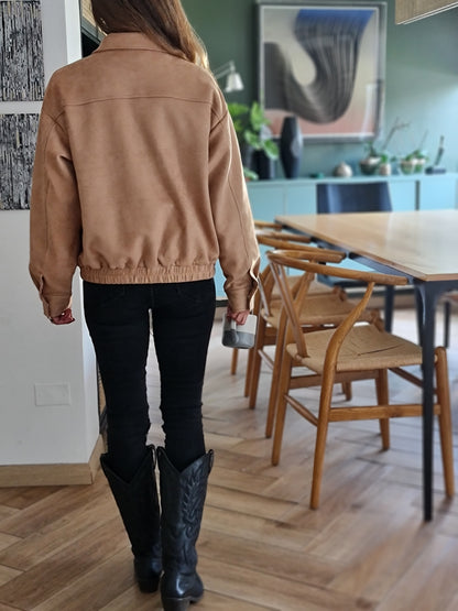 CHAQUETA GAMUZA CAMEL SUAVE.