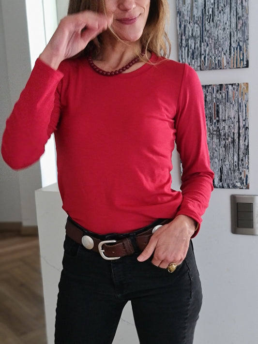 POLERA IGNACIA ROJO MEDIO.