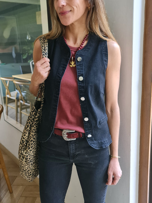 GILLET JEANS NEGRA.