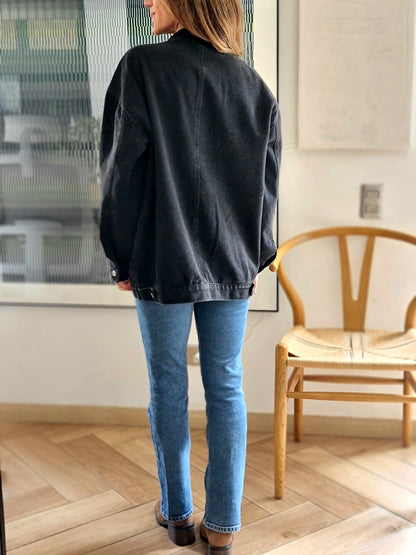 CHAQUETA DELIA JEANS NEGRA MEDIO.
