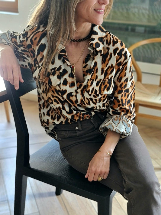 CAMISA PRINT BOLSILLOS.