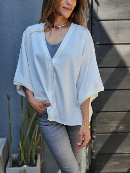 BLUSA / TAPADO  ROSARIO BLANCO 10% DE DCTO.