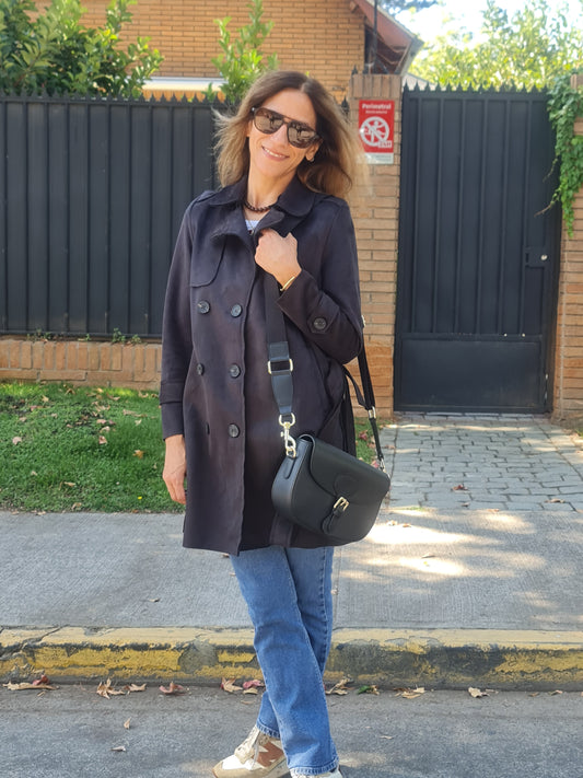 TRENCH DE GAMUZA  NEGRO -20% DCTO