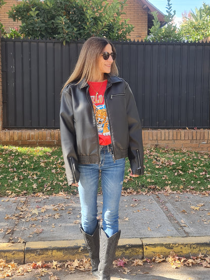 CHAQUETA ECO CUERO CAFE OSCURO -50% DE DCTO.