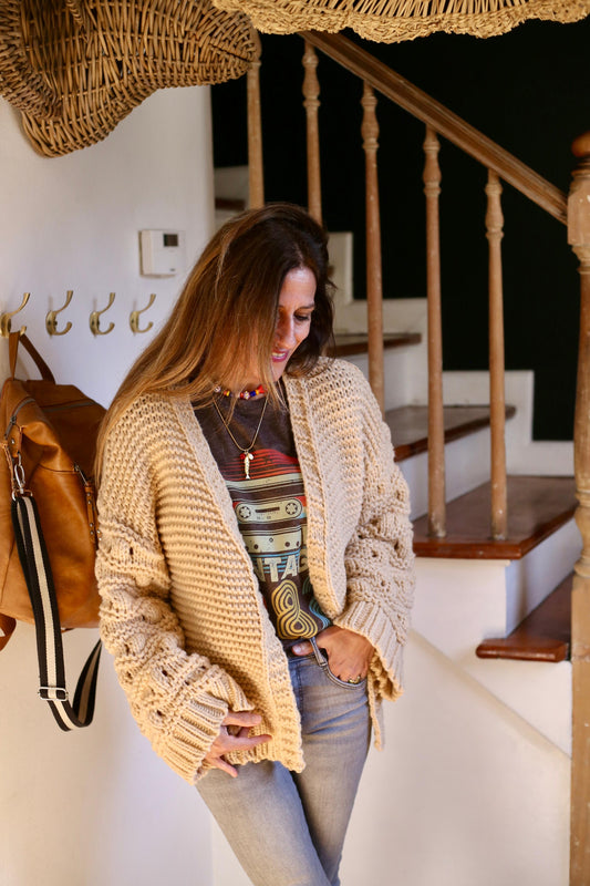 CHALECO FATIMA CAMEL -25% DE DCTO.