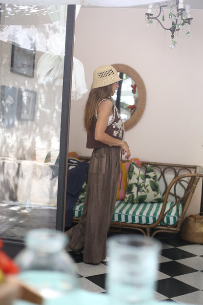 PANTALON ALMENDRA CAFE -20% DCTO.