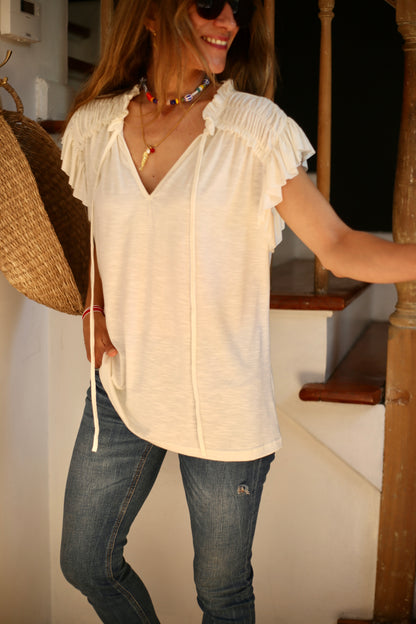 POLERA AMPARO CREMA.