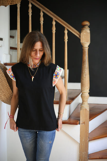 POLERA JAZMIN NEGRA.