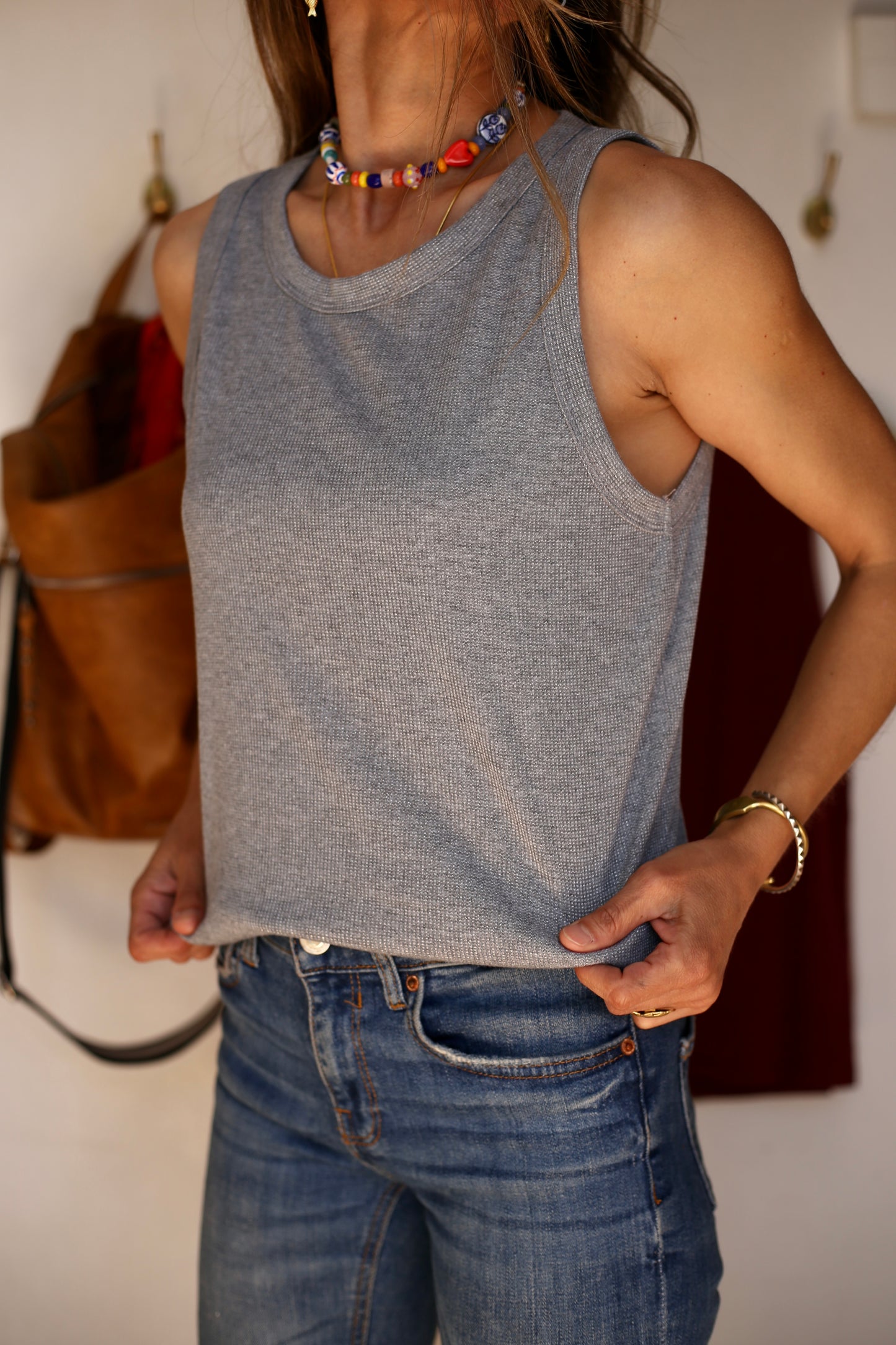 POLERA SARA BRILLOS GRIS