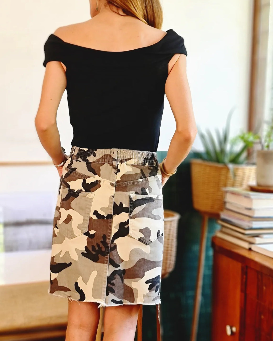 MINI JEANS MILITAR BEIGE -70% DE DCTO.