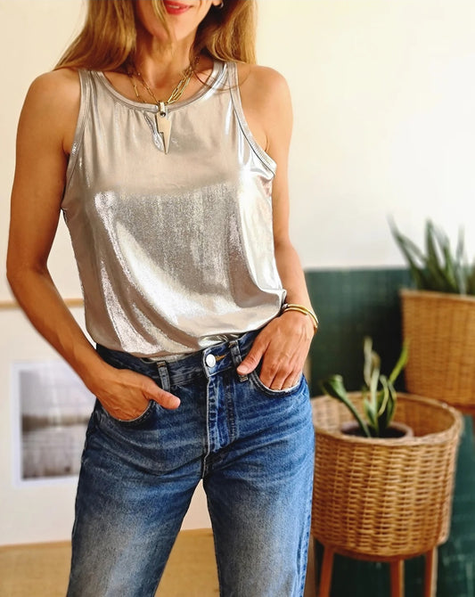 POLERA METALIZADA I PLATEADA -18% DE DCTO.